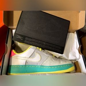 Women’s Nike Airforce 1 Premium “Grey Azure” (2007)